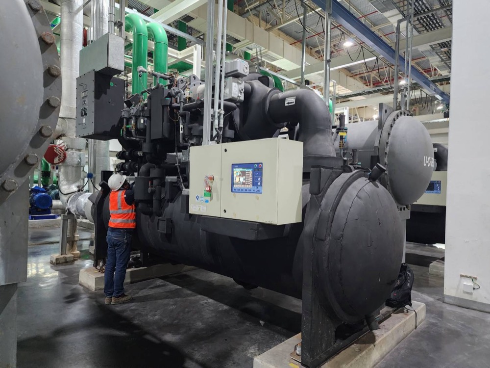 งานระบบ Chiller / AHU